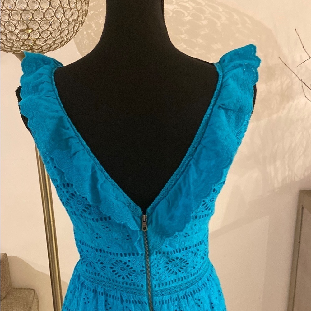 Alice+Olivia dress size 4Turquoise Blue Tiered Ruffled V-Neck Sundress - Picture 6 of 8